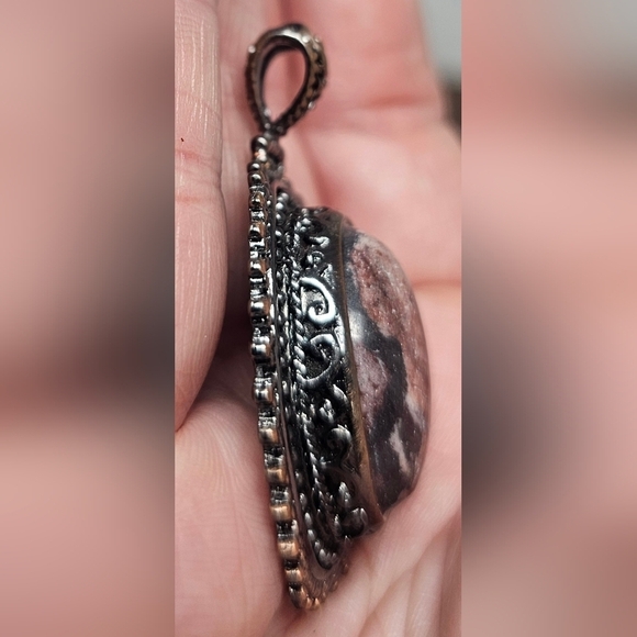 Handmade Pink Brown Rhodonite Gemstone Oval Pendant - Picture 5 of 7